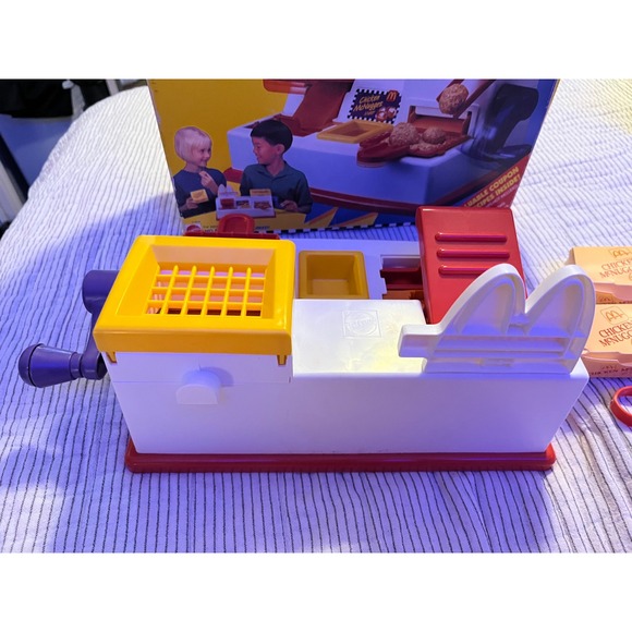 McDonalds McNugget Snack Maker 1993 Happy Meal Magic Toy Kitchen Pretend Play - Picture 5 of 10